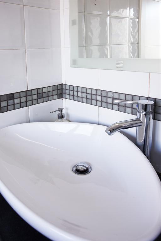 בריירו Residencial Principe Guest House מראה חיצוני תמונה