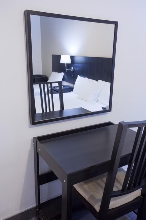 בריירו Residencial Principe Guest House מראה חיצוני תמונה